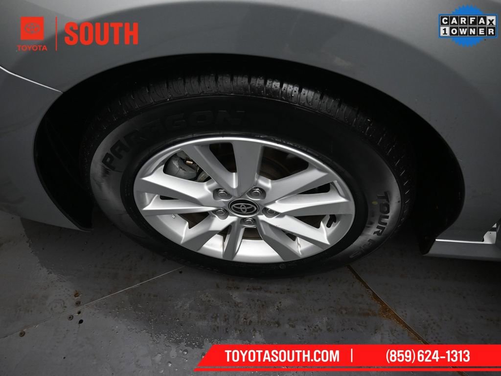 Used 2025 Toyota Camry LE image 38