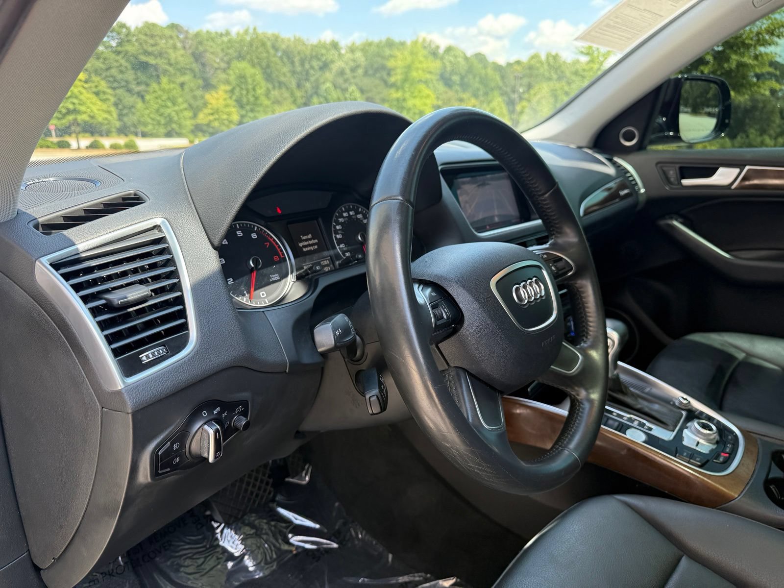 Used 2017 Audi Q5 2.0T Premium Plus w/ Technology Package AWD/4WD image 22