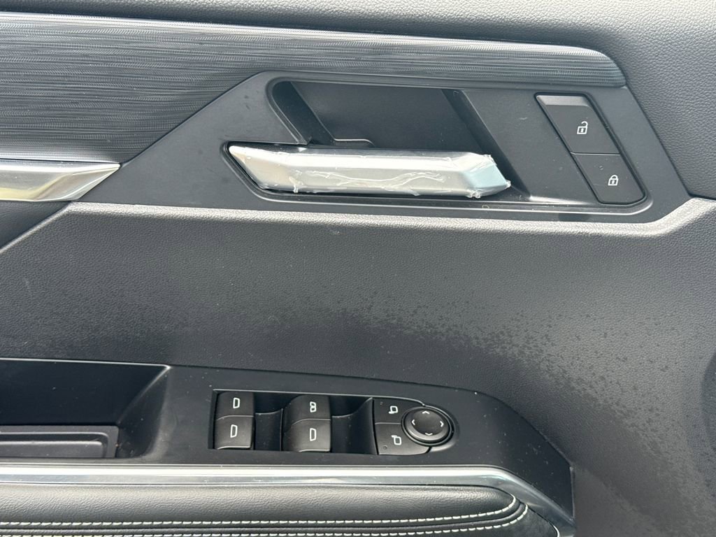 New 2026 GMC Acadia Elevation AWD/4WD image 17