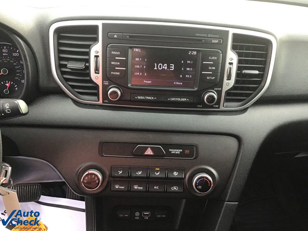 Used 2017 Kia Sportage LX image 37