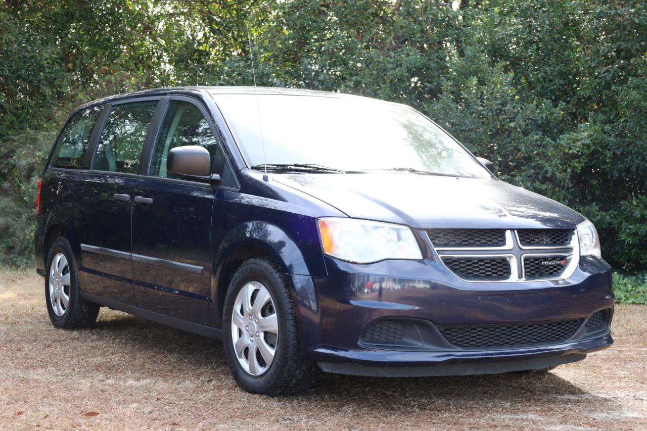 Used 2016 Dodge Grand Caravan American Value Package image 7