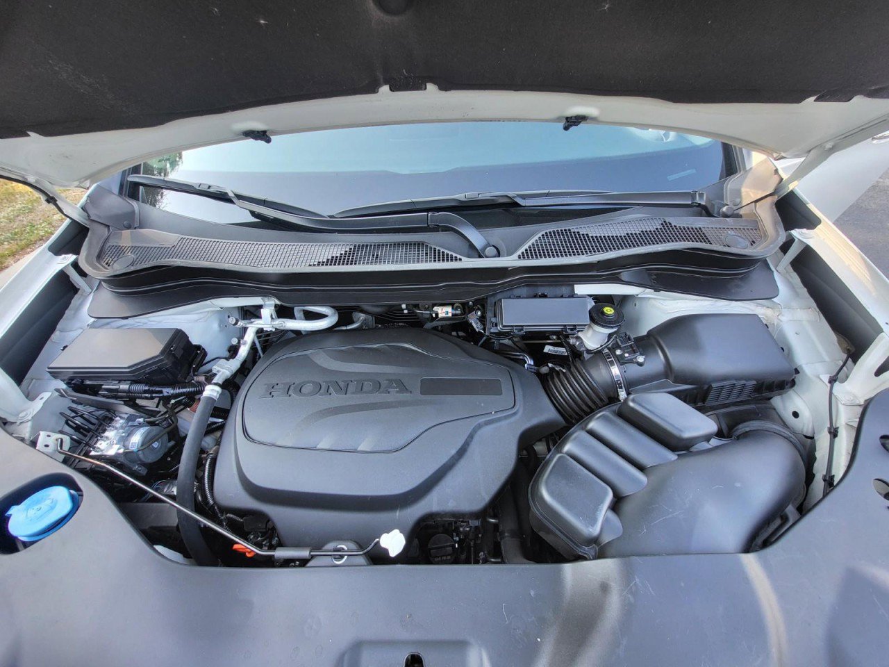 Used 2022 Honda Pilot Touring image 11