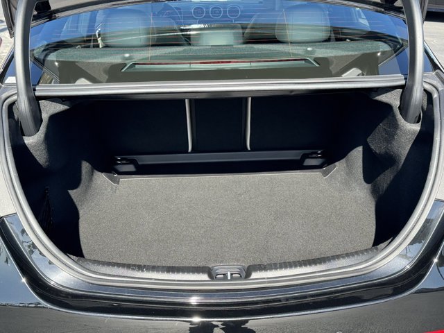 Used 2025 Mercedes-Benz C 300 4MATIC Sedan image 14