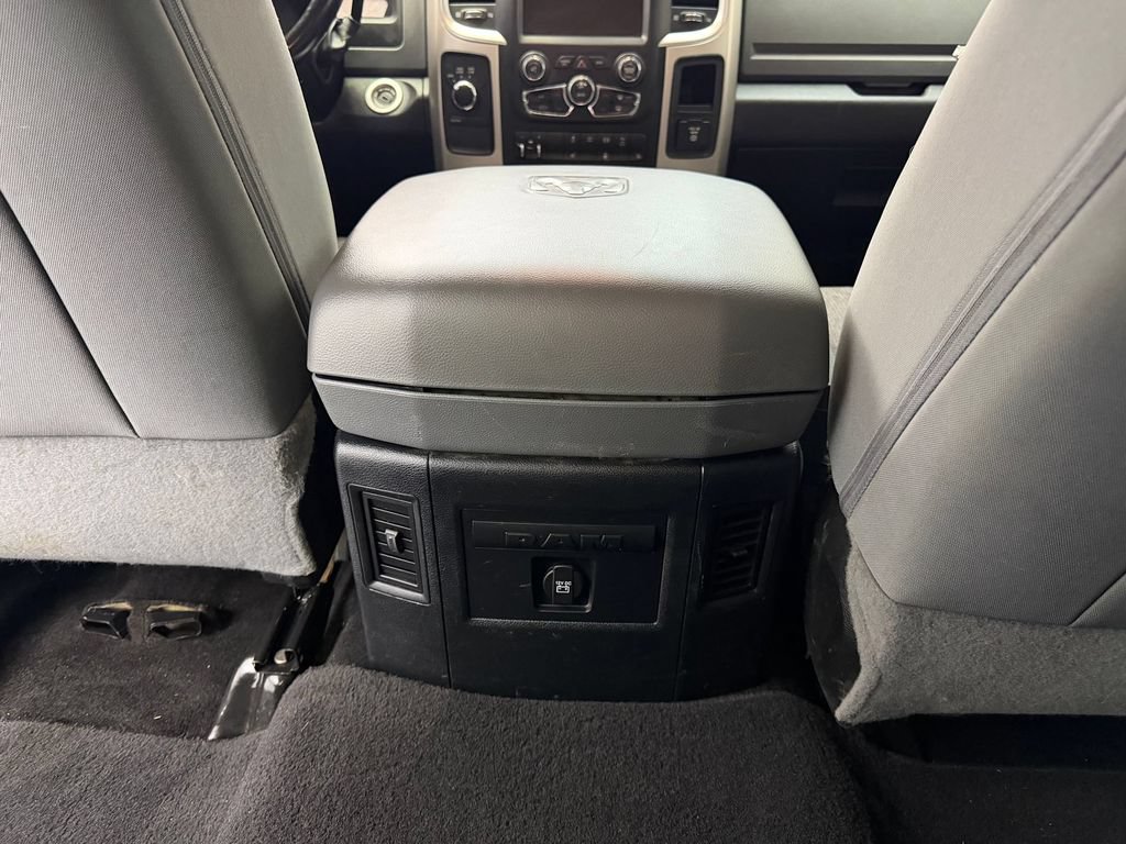 Used 2017 RAM 3500 Big Horn AWD/4WD image 26