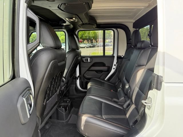 Used 2023 Jeep Gladiator Mojave w/ Cold Weather Group AWD/4WD image 28