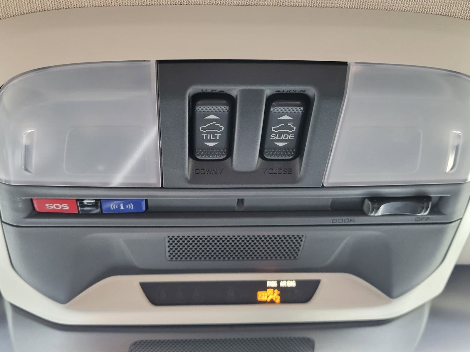 Used 2025 Subaru Crosstrek 2.0i Premium image 30