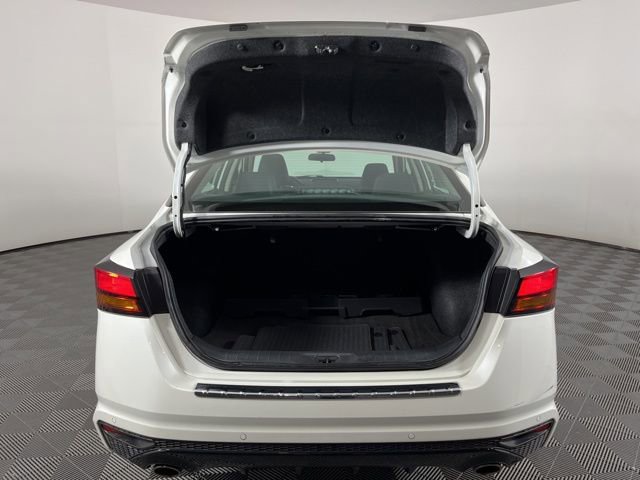 Used 2023 Nissan Altima 2.5 SR image 48