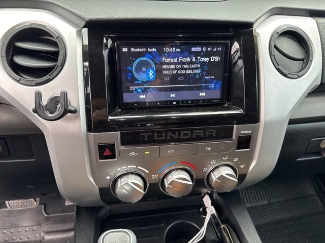 Used 2014 Toyota Tundra SR5 w/ SR5 Upgrade Package RWD image 14