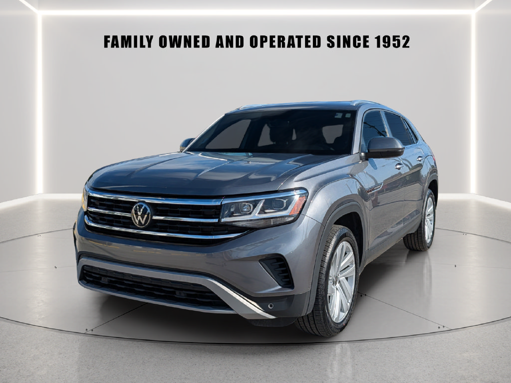Certified 2023 Volkswagen Atlas Cross Sport SE FWD image 2