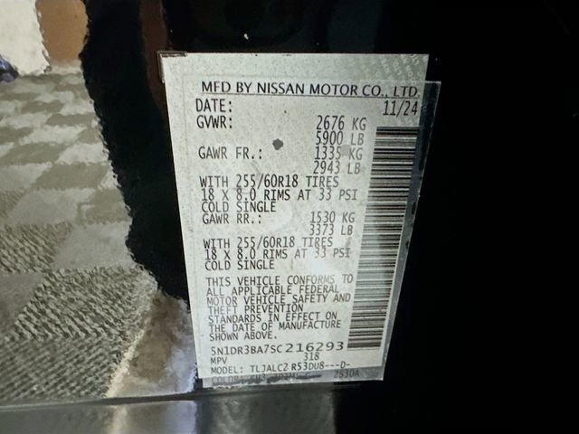 Used 2025 Nissan Pathfinder SV image 31