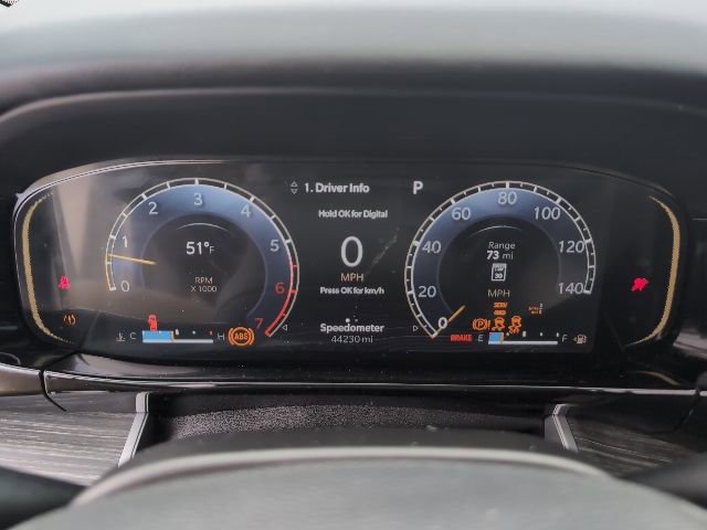 Used 2023 Jeep Wagoneer L Series III w/ Premium Group I AWD/4WD image 19