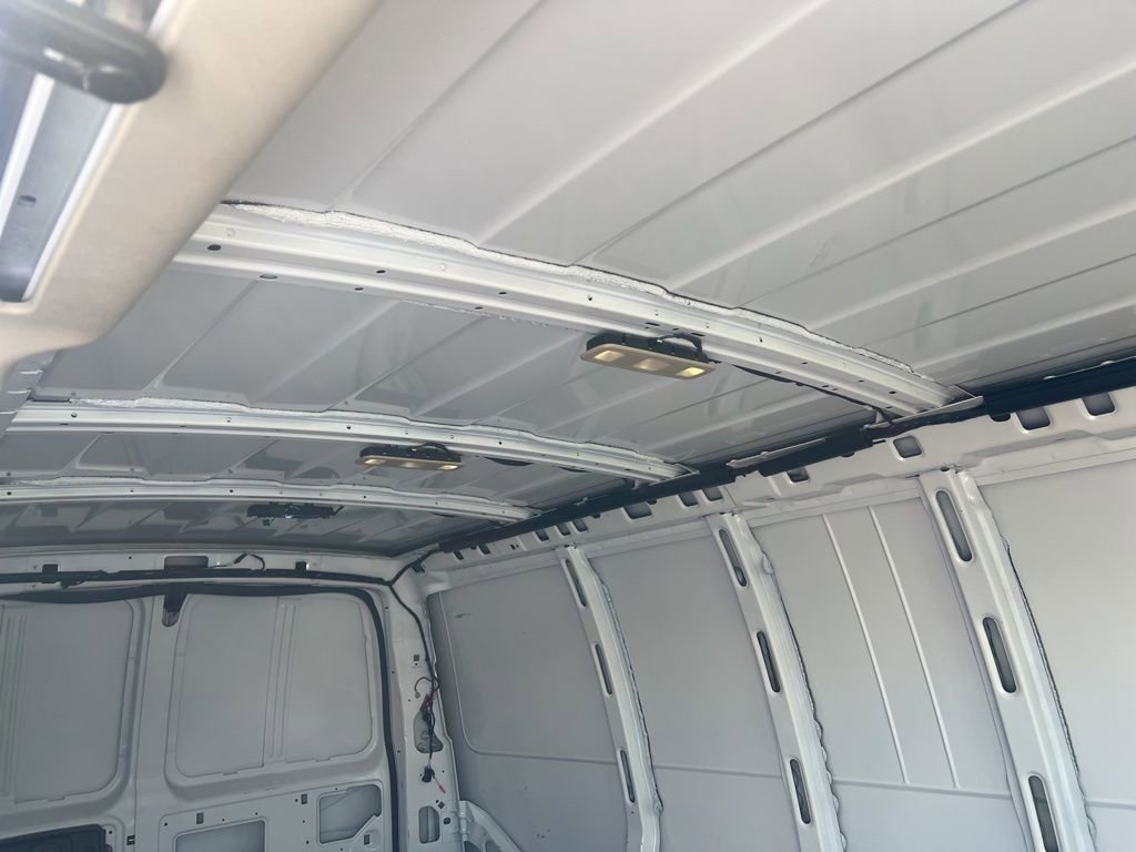 Used 2023 GMC Savana 2500 Extended w/ Driver Convenience Package RWD image 32