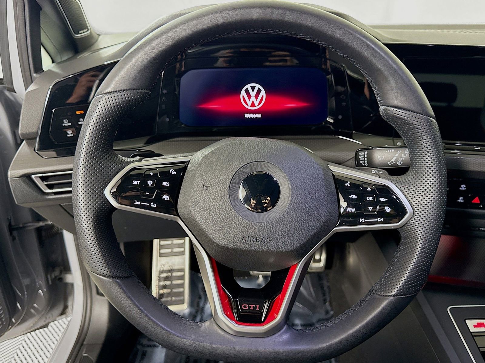 Used 2022 Volkswagen GTI Autobahn FWD image 14