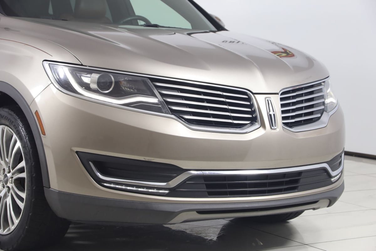Used 2018 Lincoln MKX Reserve w/ Lincoln MKX Climate Package AWD/4WD image 38