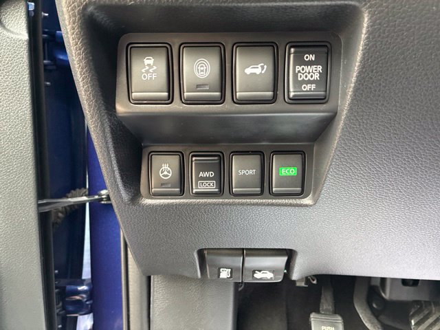 Used 2017 Nissan Rogue SL w/ SL Premium Package AWD/4WD image 27