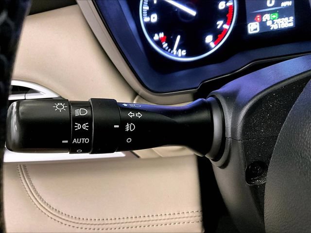 Used 2022 Subaru Legacy Limited AWD/4WD image 30