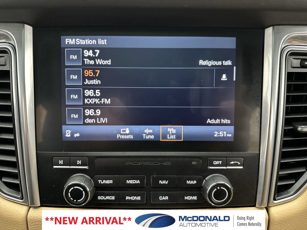 Used 2017 Porsche Macan S AWD/4WD image 16