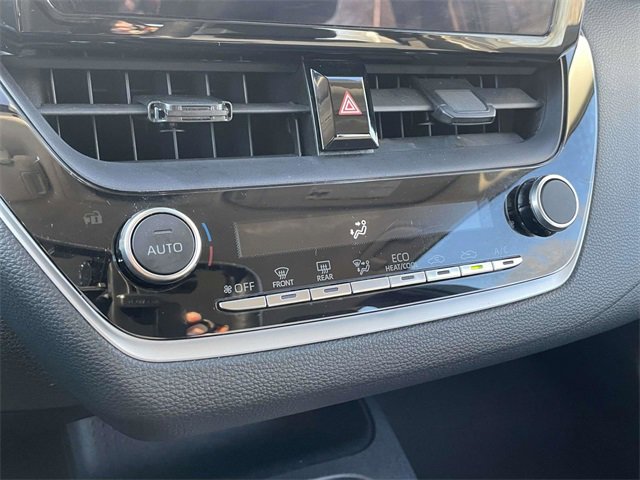 Used 2024 Toyota Corolla LE image 28