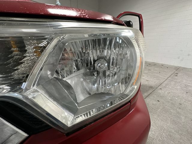 Used 2015 Toyota Tacoma PreRunner w/ SR5 Package RWD image 11