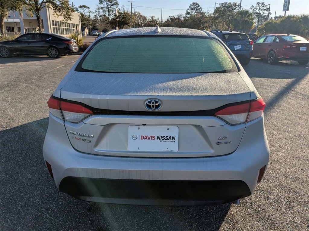 Used 2025 Toyota Corolla LE image 5