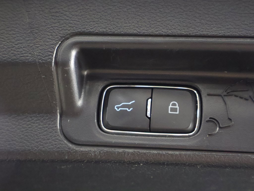 Used 2022 Ford Explorer ST w/ Equipment Group 401A image 21