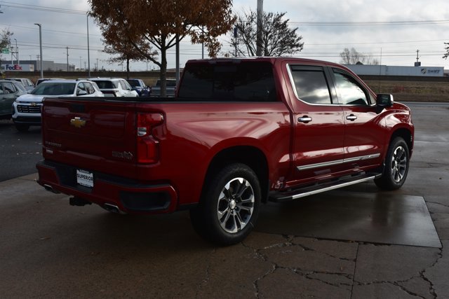Used 2024 Chevrolet Silverado 1500 High Country w/ Technology Package image 5