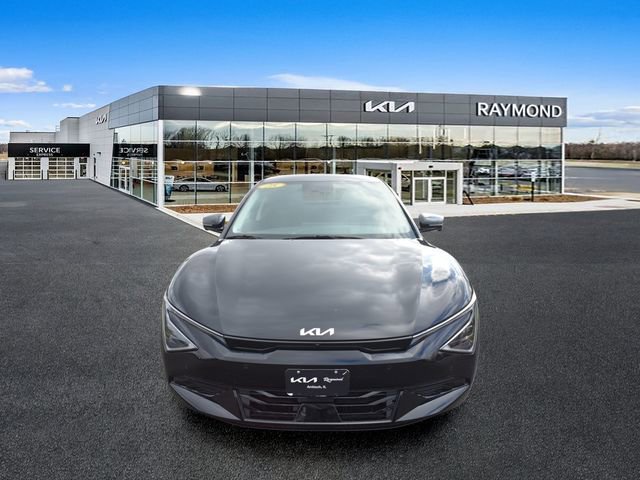 Certified 2025 Kia EV6 Wind RWD image 9