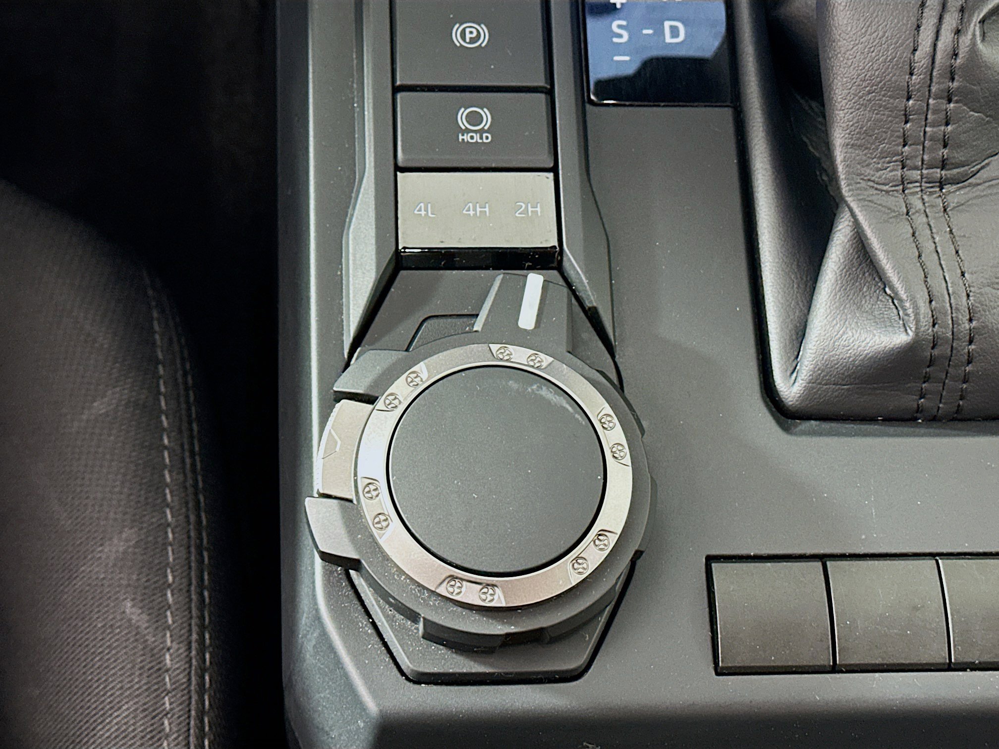 Used 2024 Toyota Tacoma SR image 24