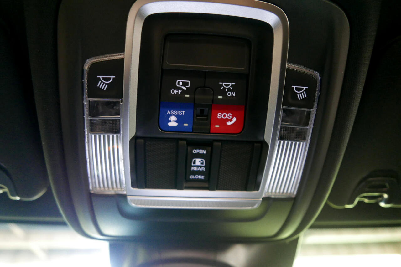 Used 2022 RAM 3500 Limited image 14