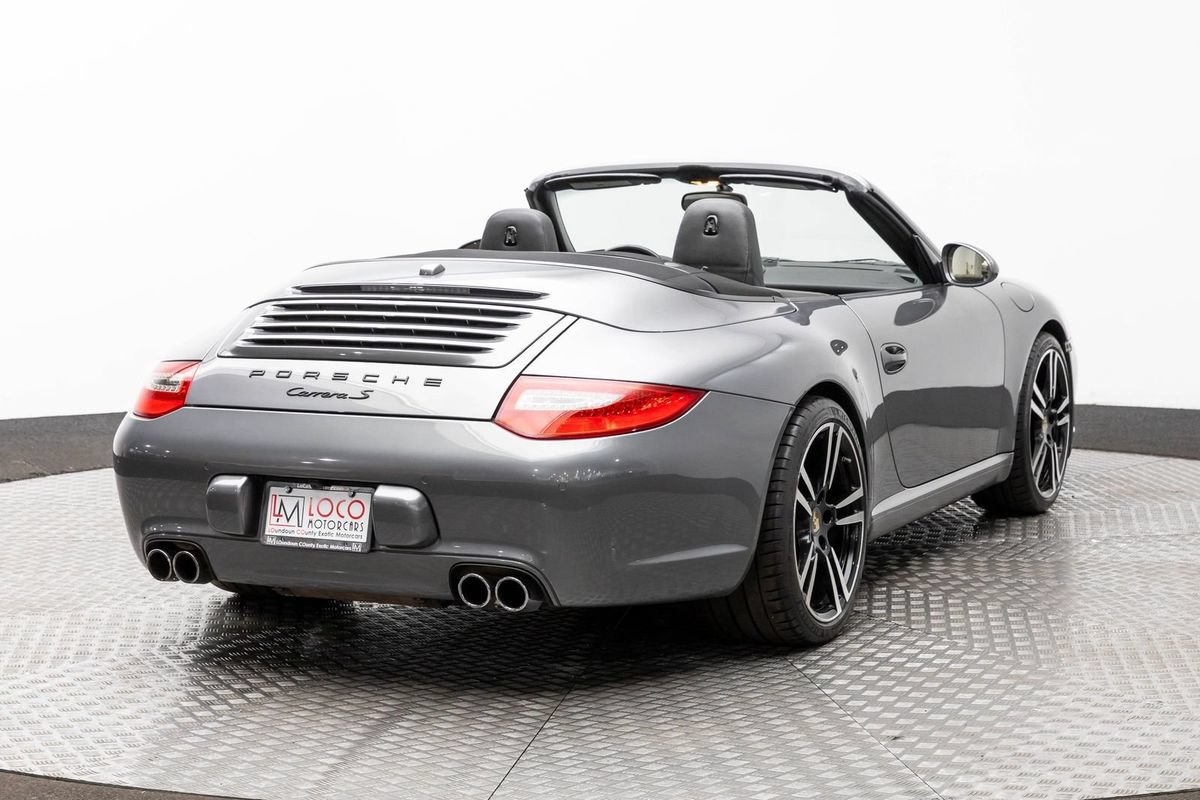 Used 2011 Porsche 911 Carrera S RWD image 7
