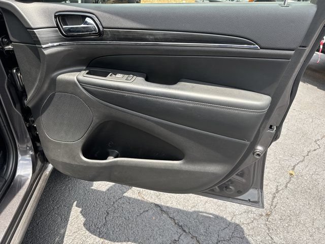 Used 2021 Jeep Grand Cherokee Limited w/ Quick Order Package 28K 80th AWD/4WD image 17