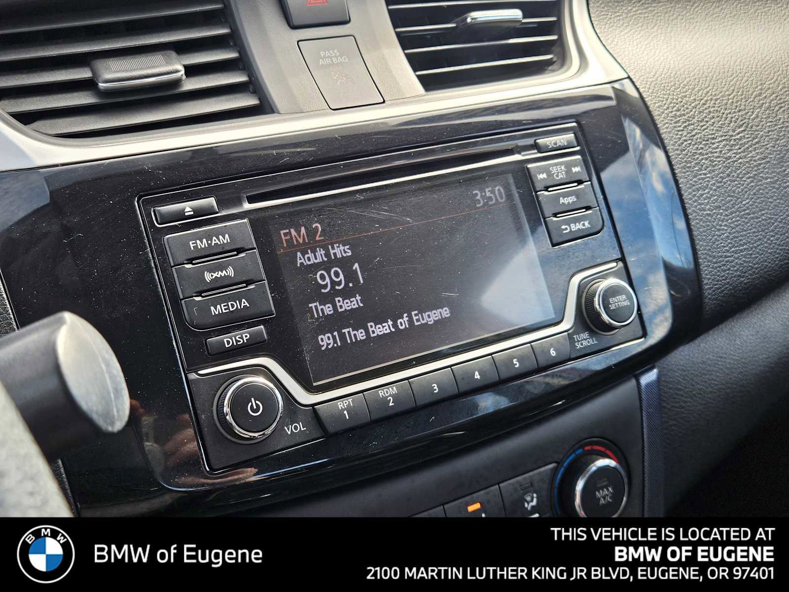 Used 2016 Nissan Sentra SR image 29