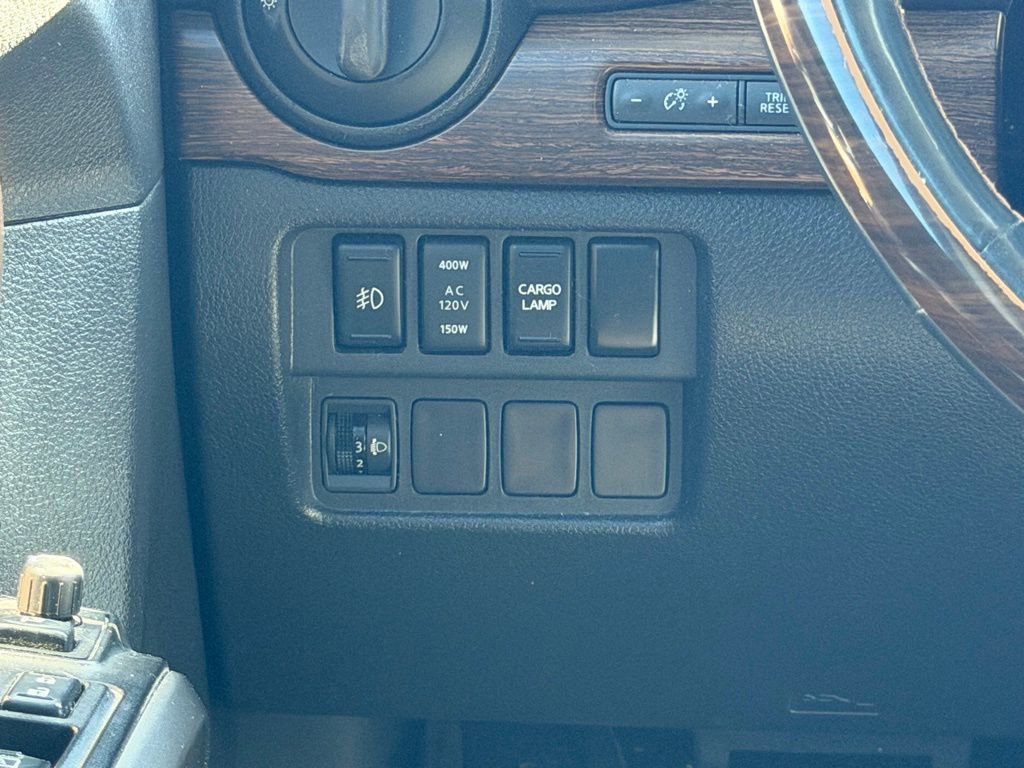 Used 2017 Nissan Titan Platinum Reserve AWD/4WD image 20