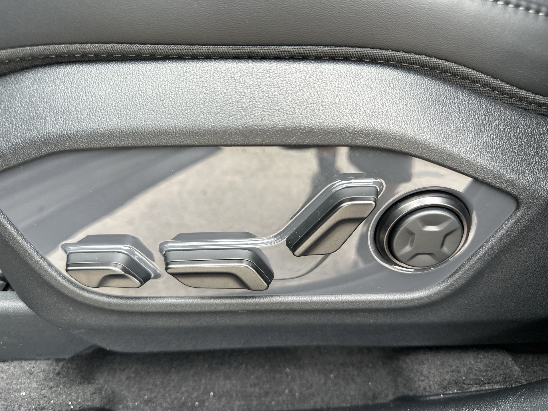 New 2027 Kia Telluride SX X-Line AWD/4WD image 16