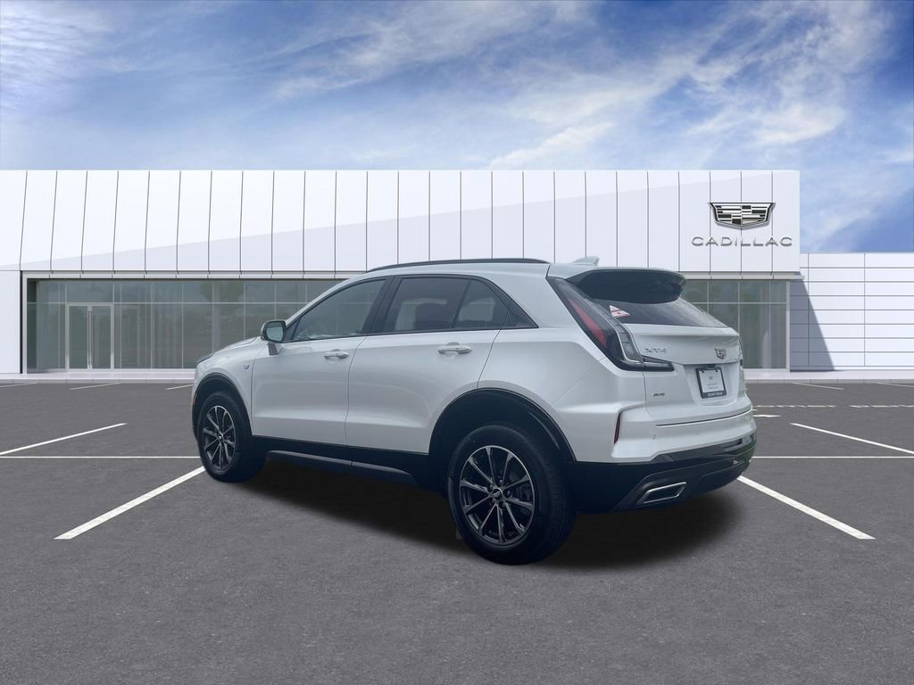 Used 2024 Cadillac XT4 Sport AWD/4WD image 8