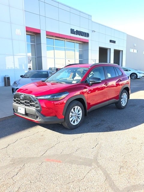 New 2026 Toyota Corolla Cross LE image 1