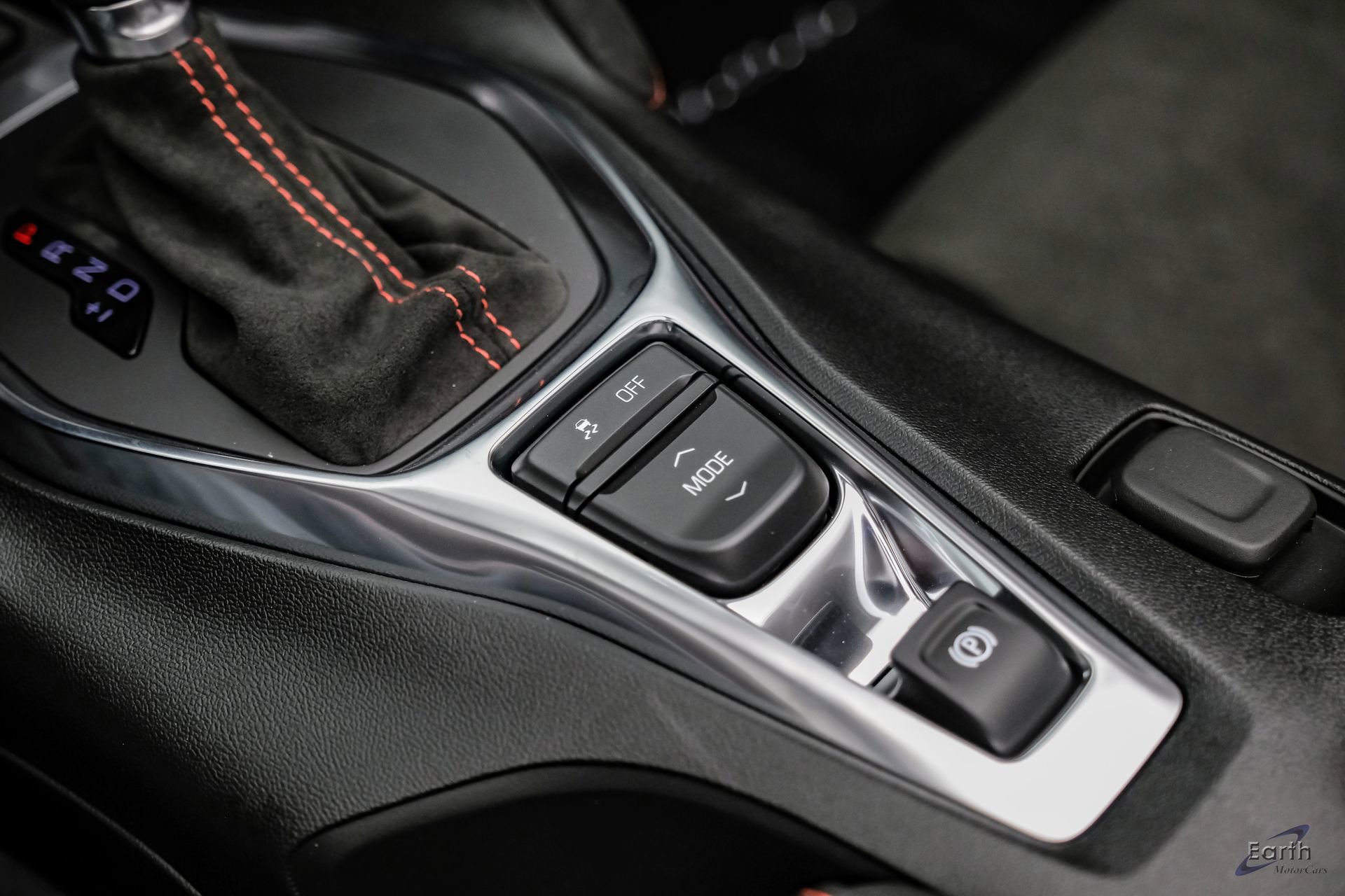 Used 2024 Chevrolet Camaro ZL1 RWD image 70
