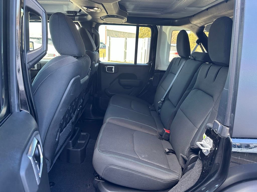 Used 2022 Jeep Wrangler Unlimited Rubicon 4xe w/ Cold Weather Group image 27