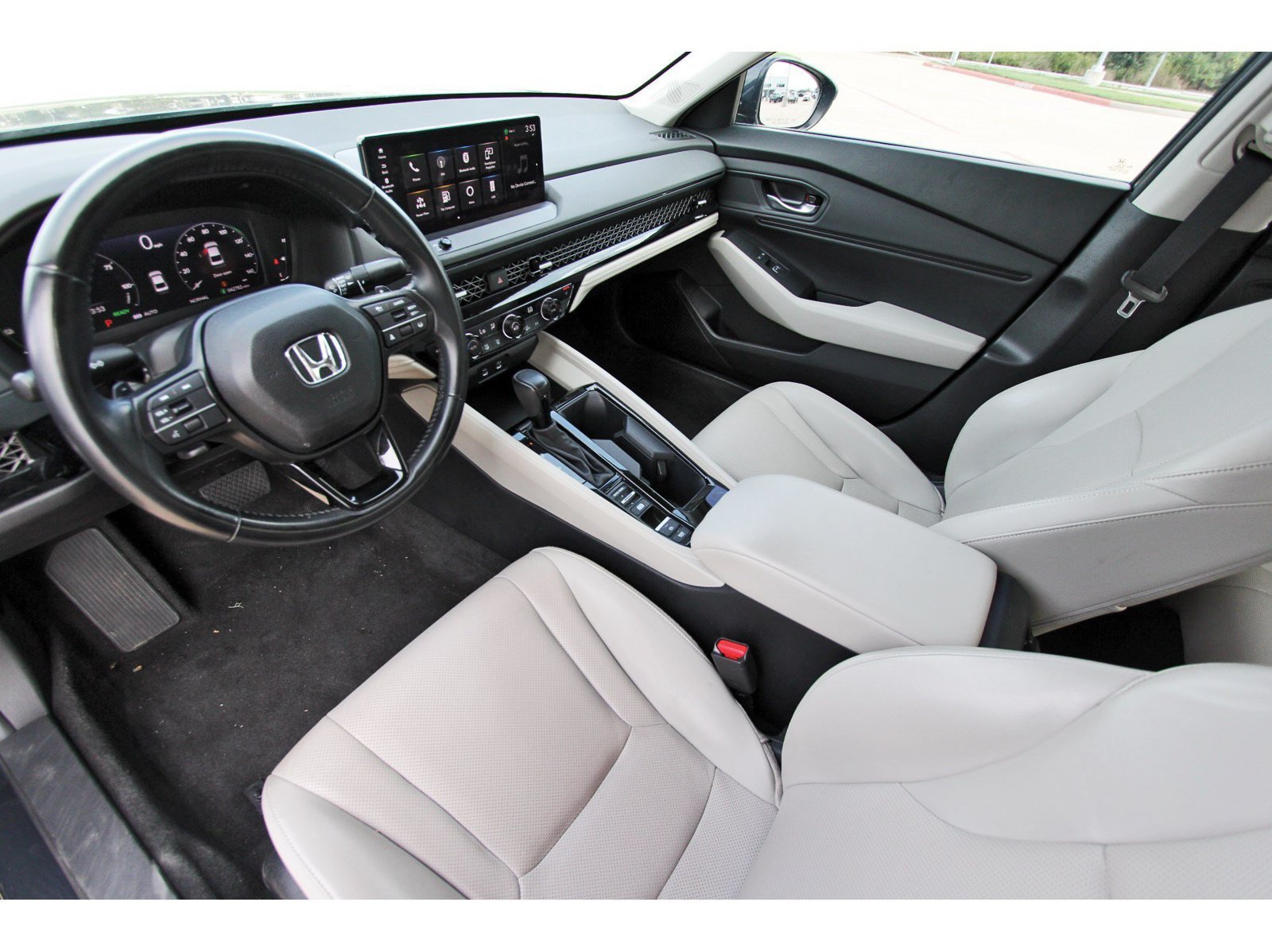 Used 2024 Honda Accord EX-L image 31