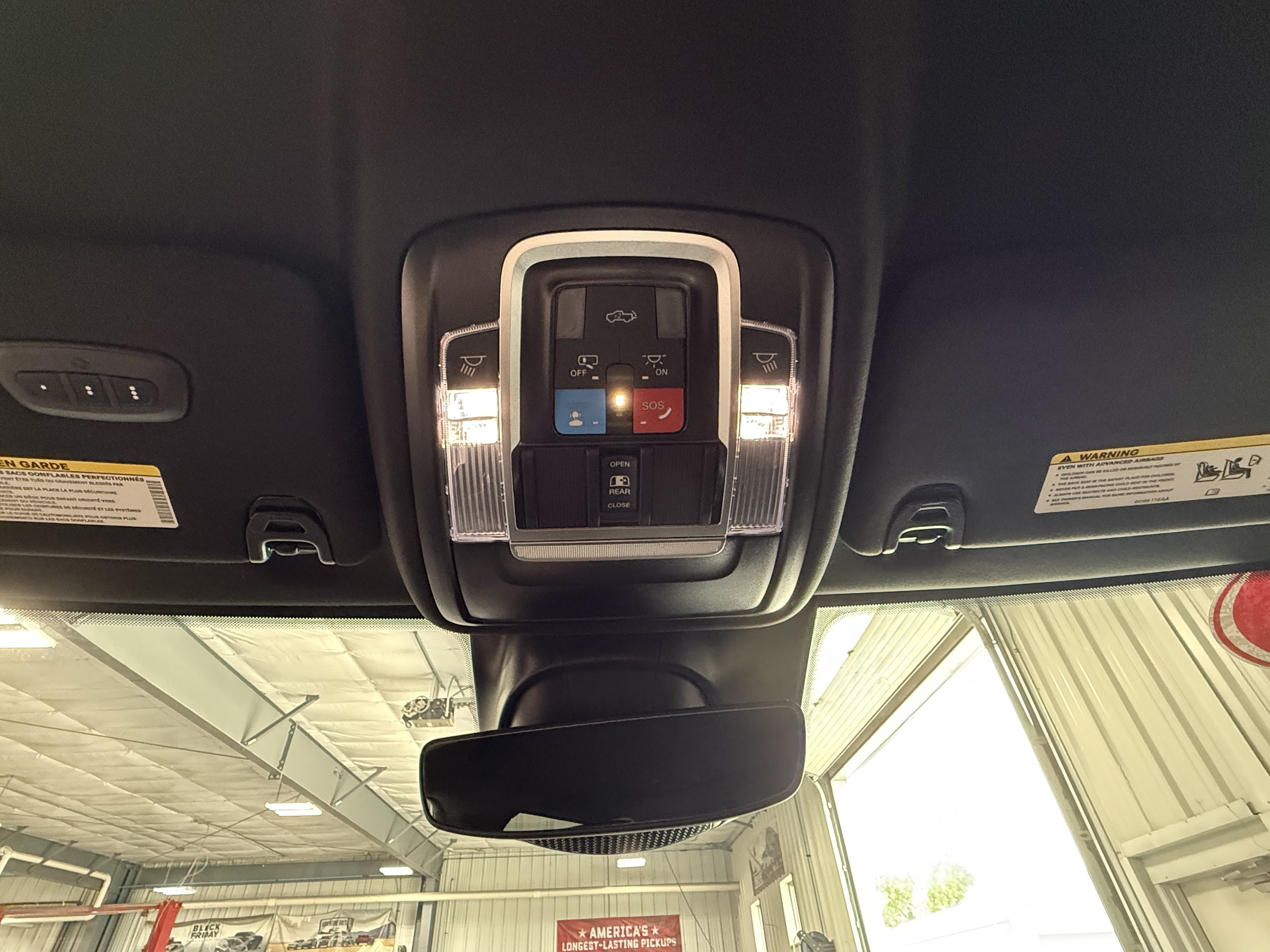 New 2026 RAM 2500 Laramie AWD/4WD image 21