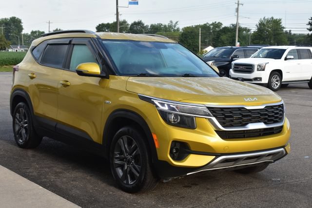 Used 2023 Kia Seltos LX AWD/4WD image 10