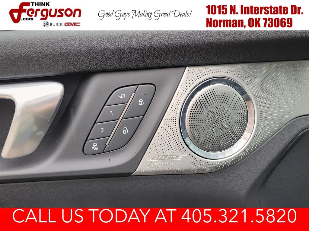 New 2026 Buick Enclave Avenir w/ Super Cruise Package AWD/4WD image 15