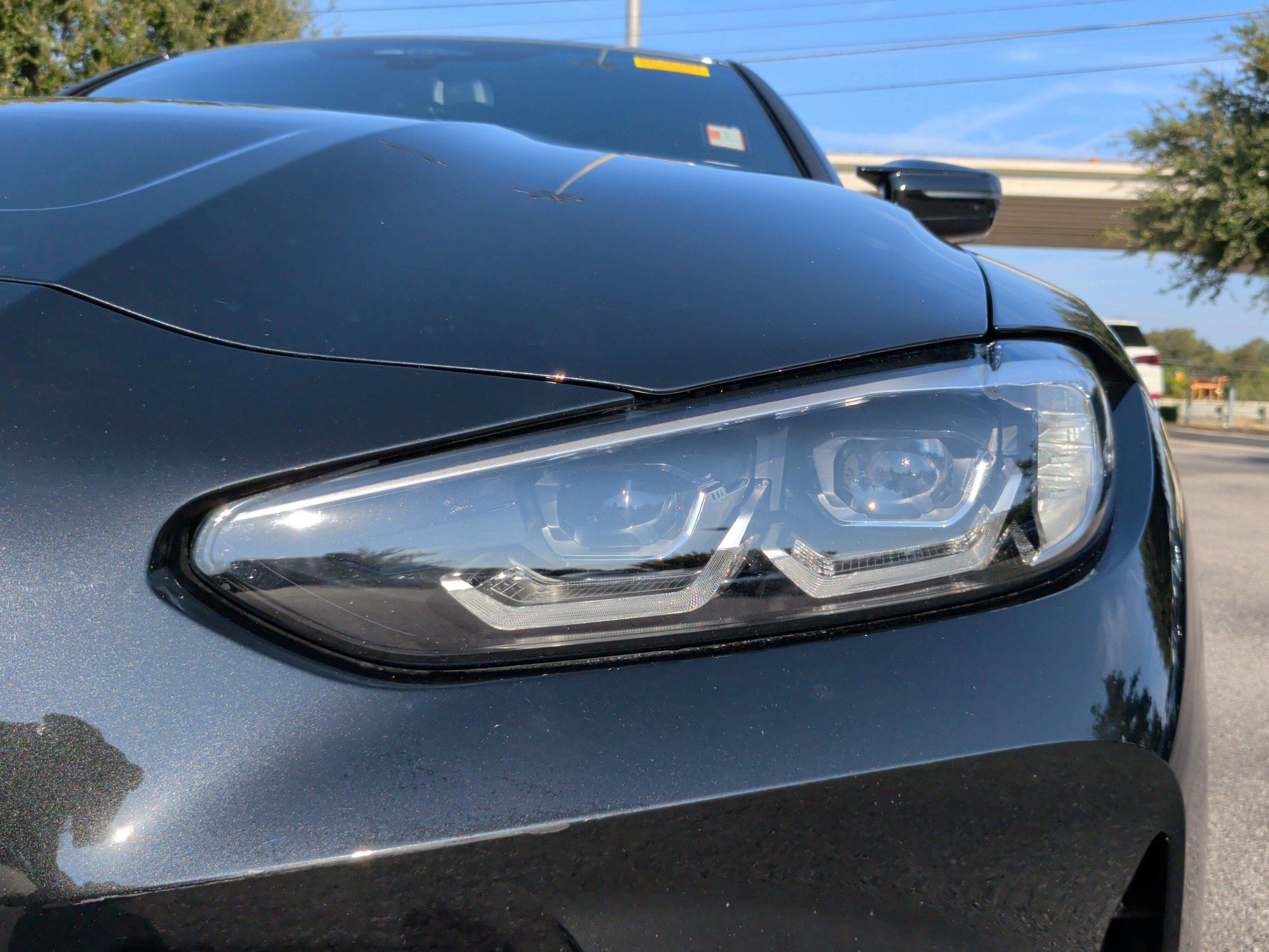 Used 2022 BMW M4 Competition RWD image 3