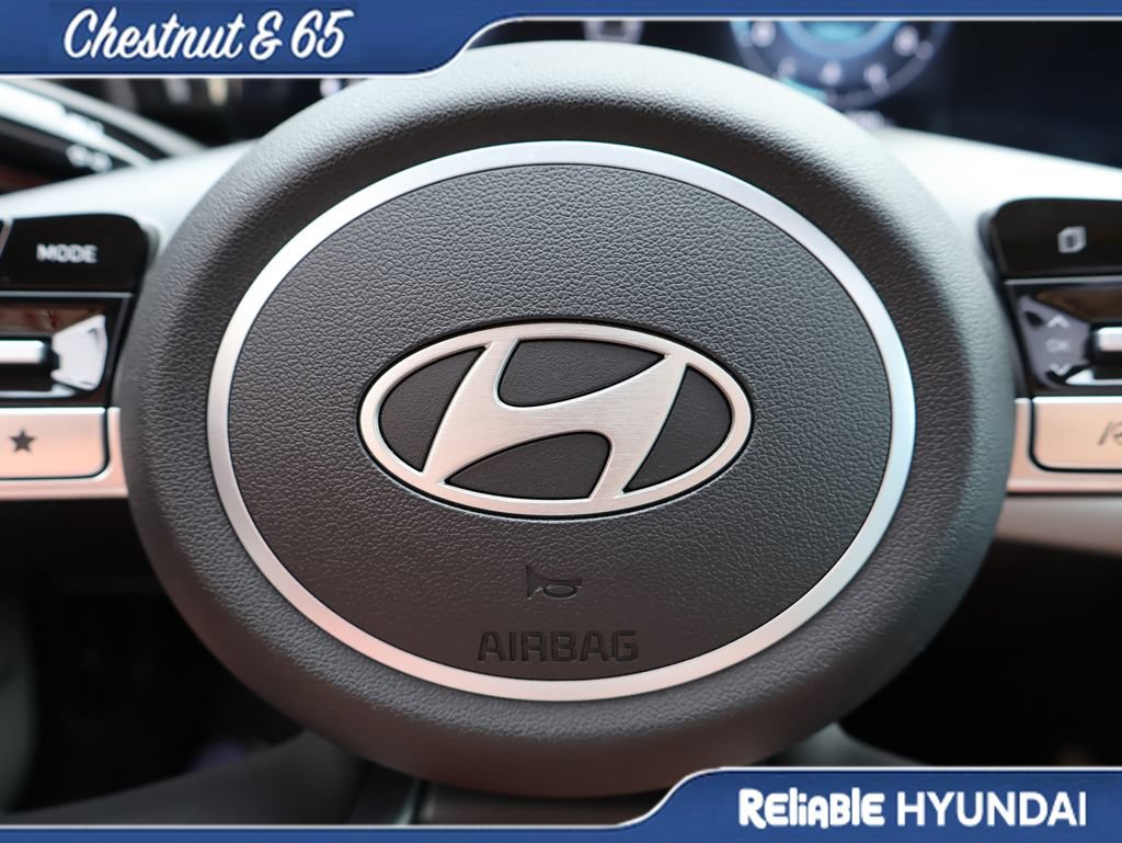 Certified 2025 Hyundai Elantra Limited FWD image 27