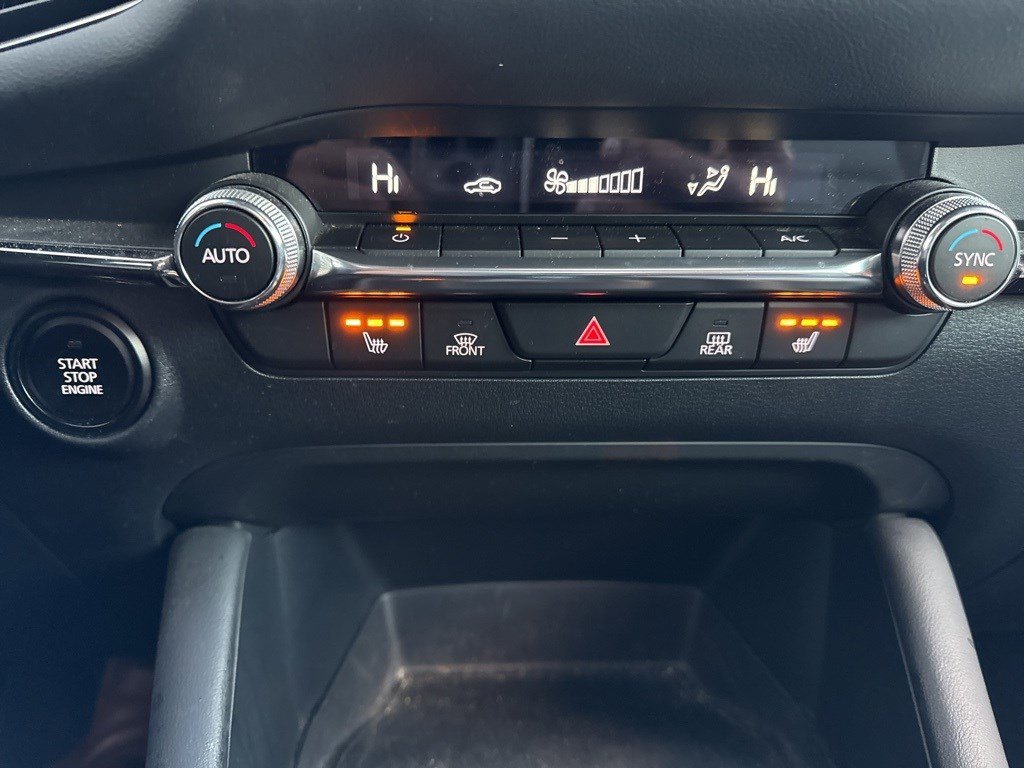 Used 2023 MAZDA MAZDA3 s image 17
