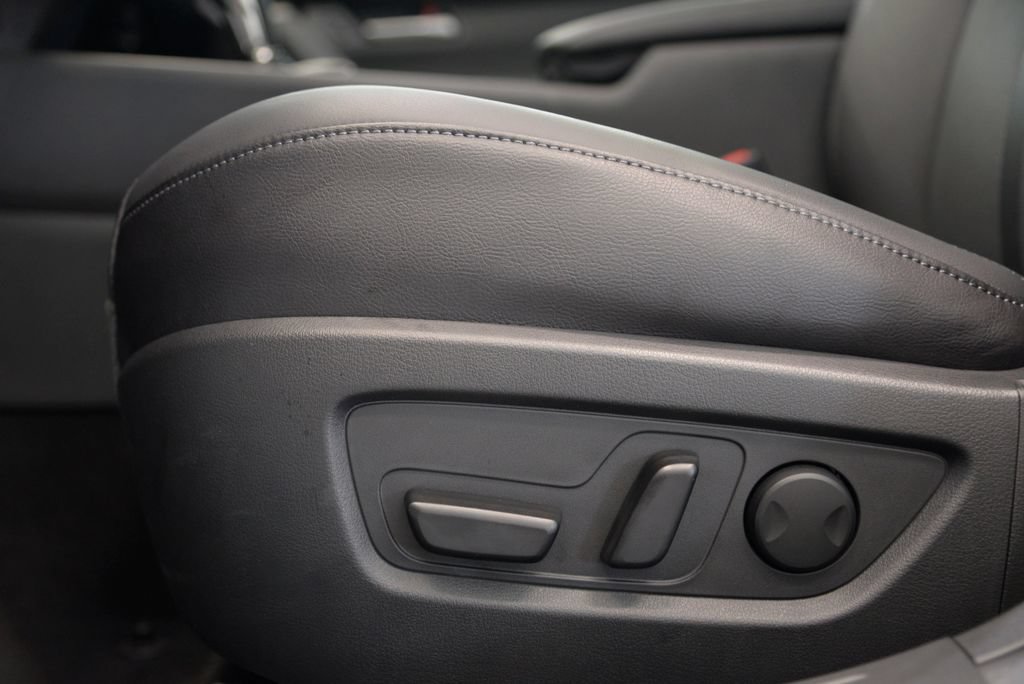 Certified 2026 MAZDA CX-50 AWD 2.5 S image 16