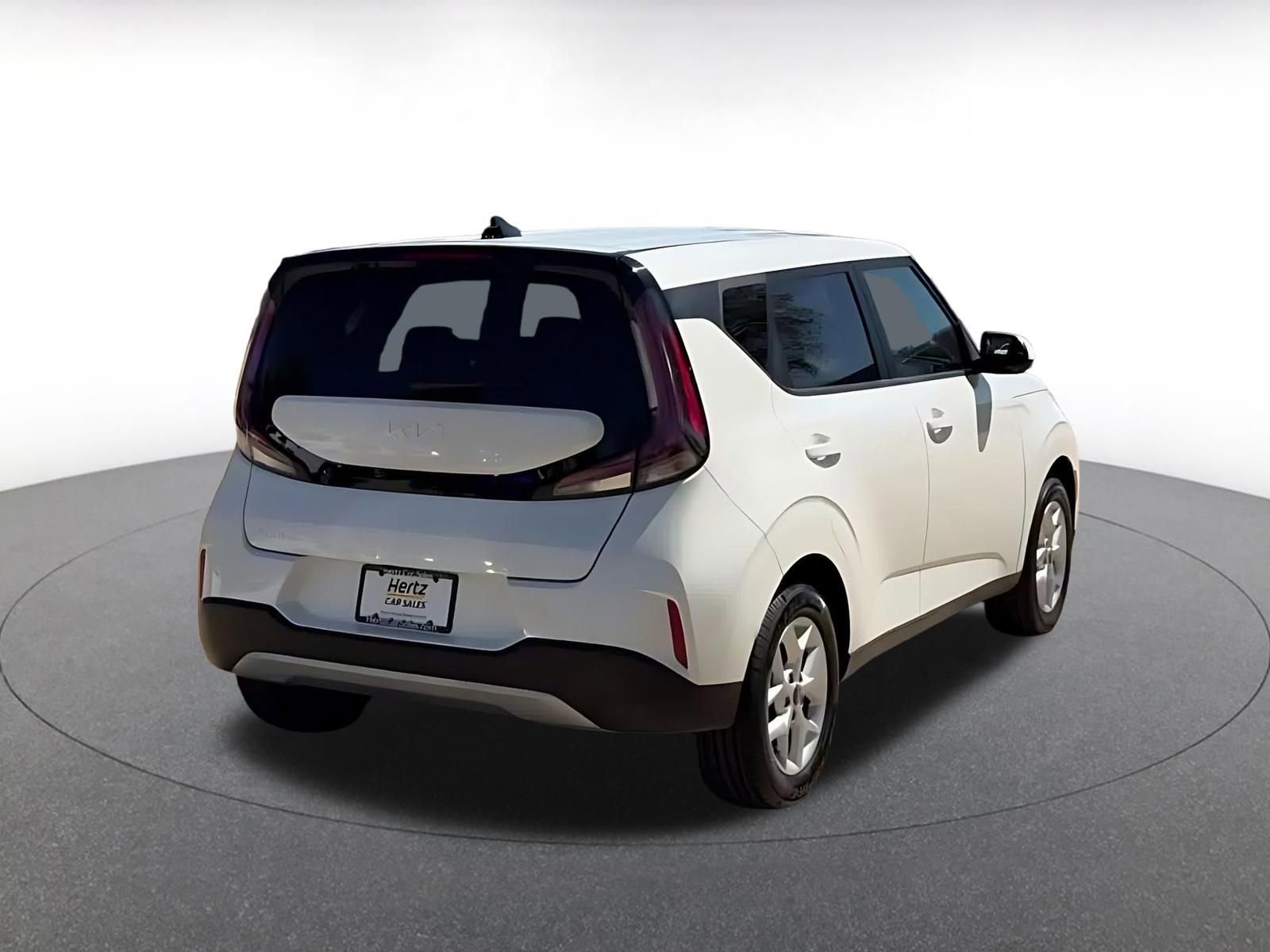 Used 2024 Kia Soul LX w/ Option Group 015 image 15