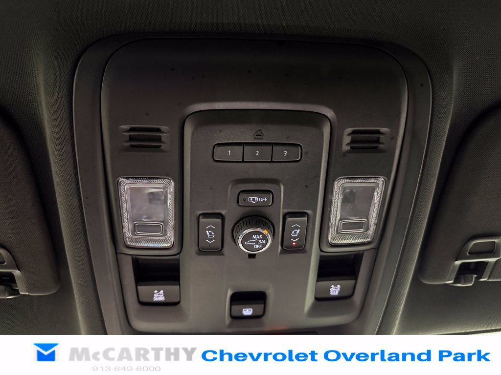 Used 2021 Chevrolet Tahoe Premier w/ Premium Package AWD/4WD image 27