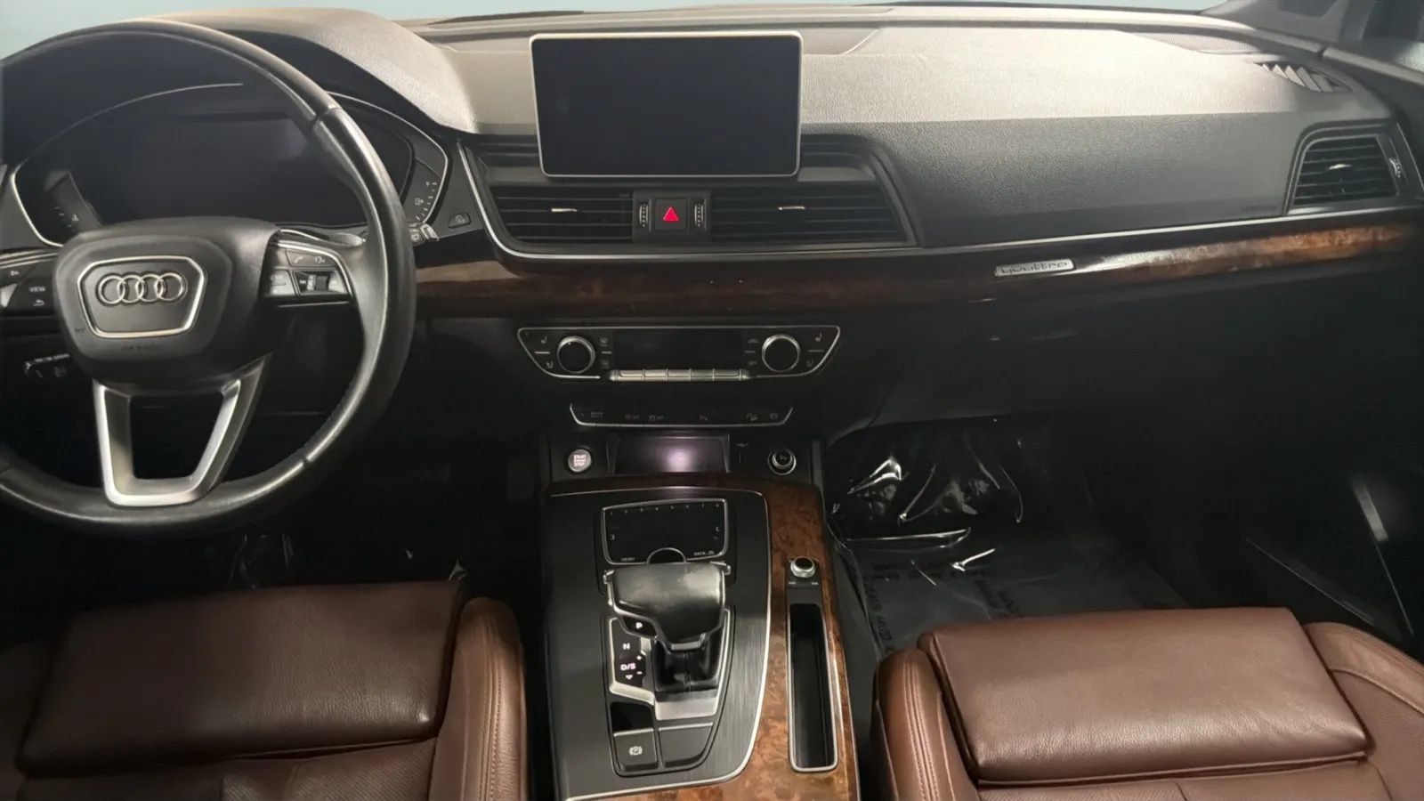 Used 2018 Audi Q5 2.0T Premium Plus w/ Premium Plus Package AWD/4WD image 16
