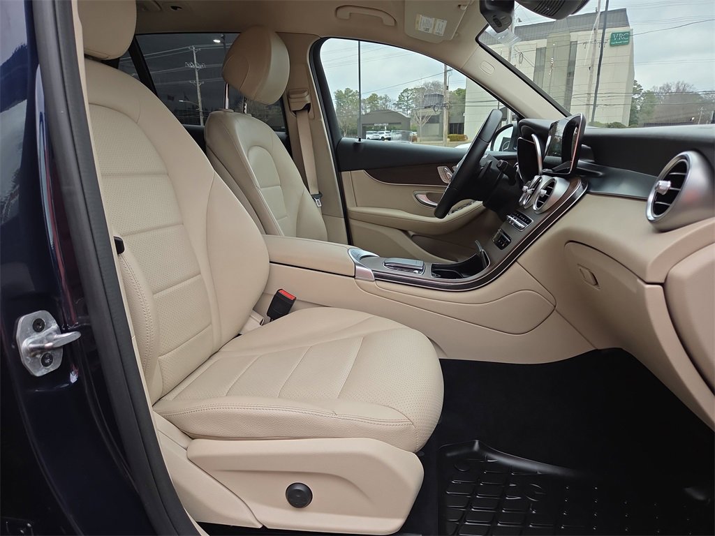 Certified 2022 Mercedes-Benz GLC 300 4MATIC image 18